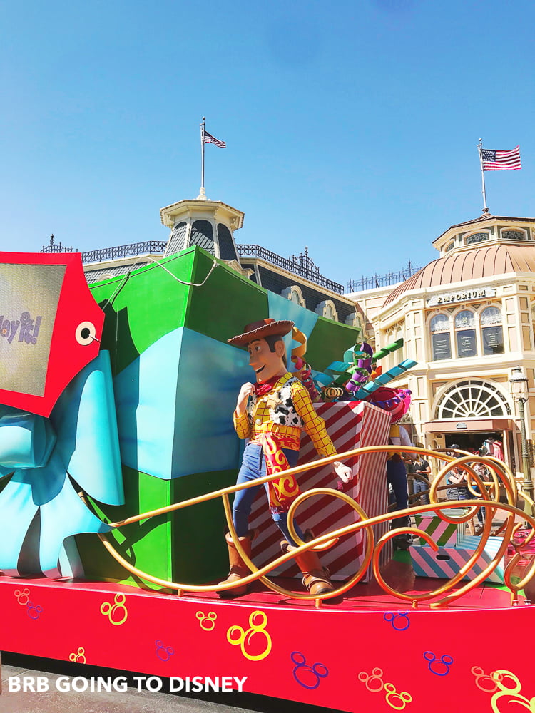 day at magic kingdom with toddler