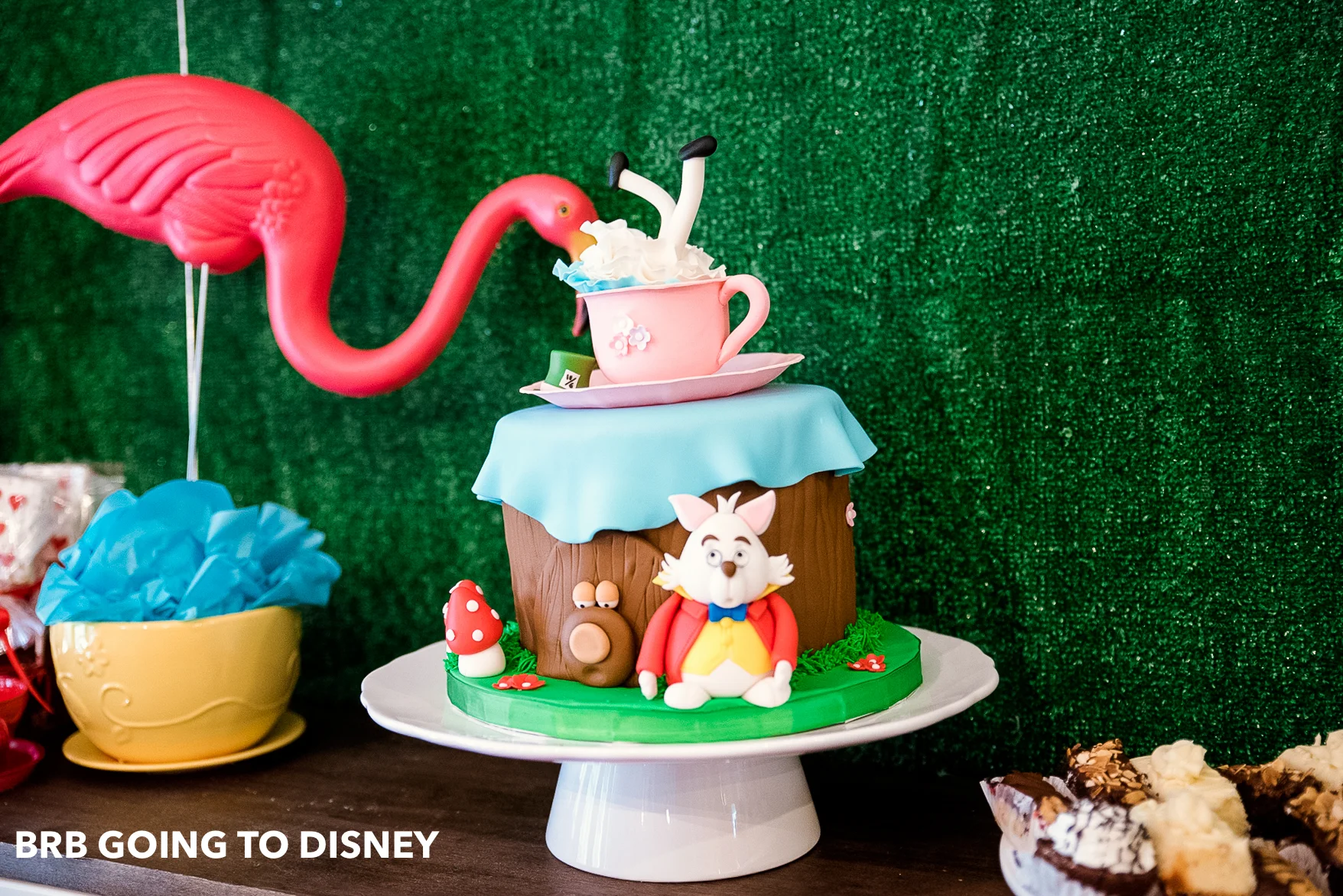 Alice in Wonderland birthday cake