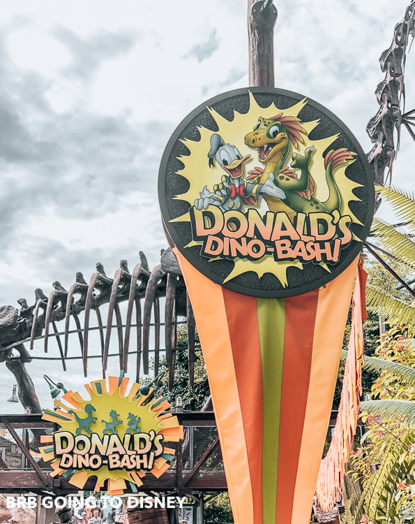 Saiba tudo sobre Donald's Dino-Bash no Animal Kingdom - Pelo Mundo Disney