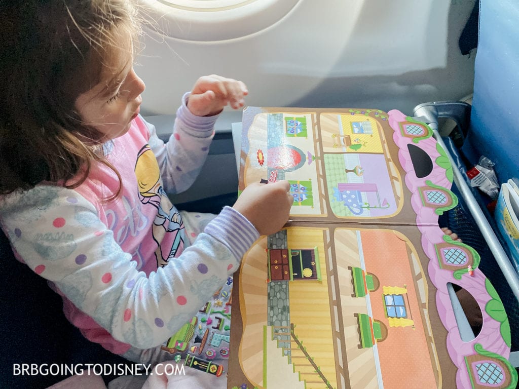 Airplane Activities for Kids: How to Entertain Toddlers