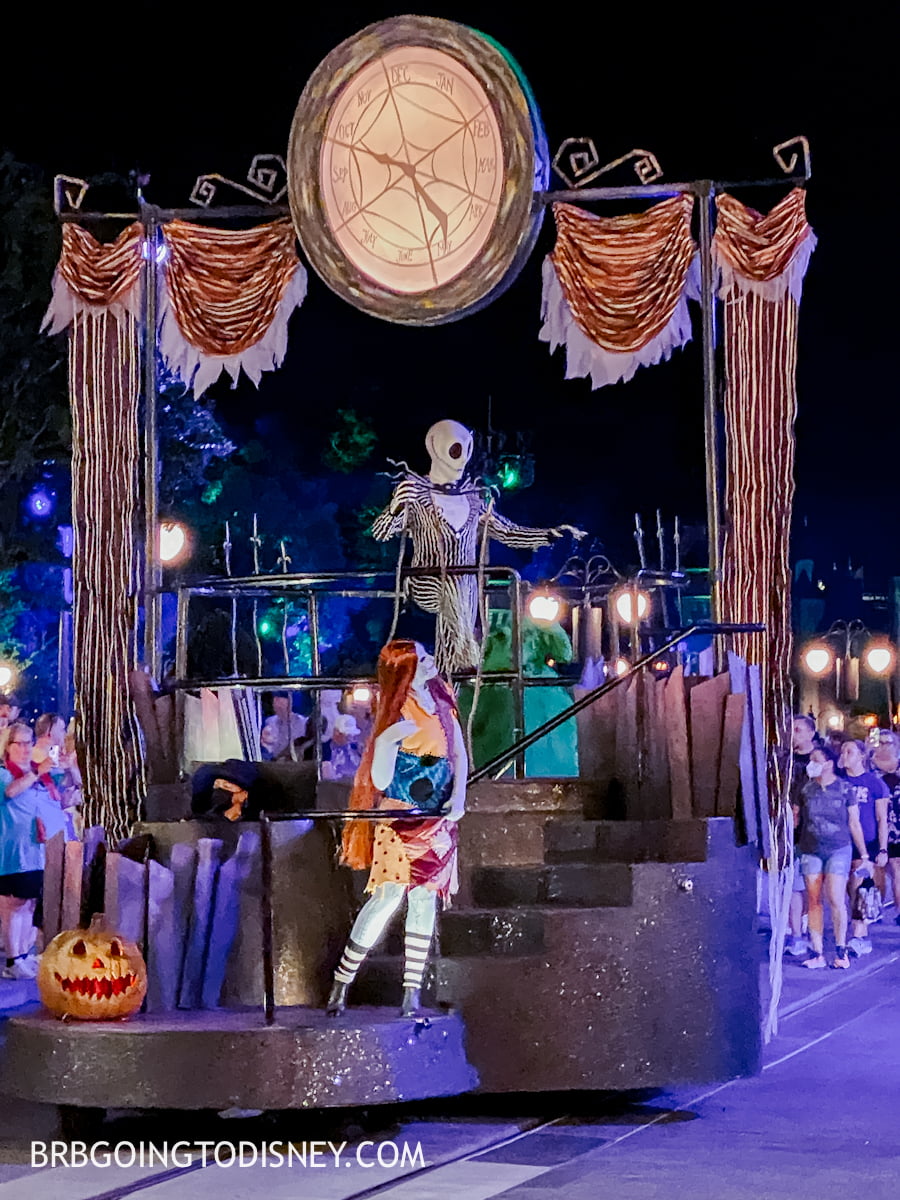 Is Disney's Boo Bash Worth the Money? That Depends. | brb going to disney